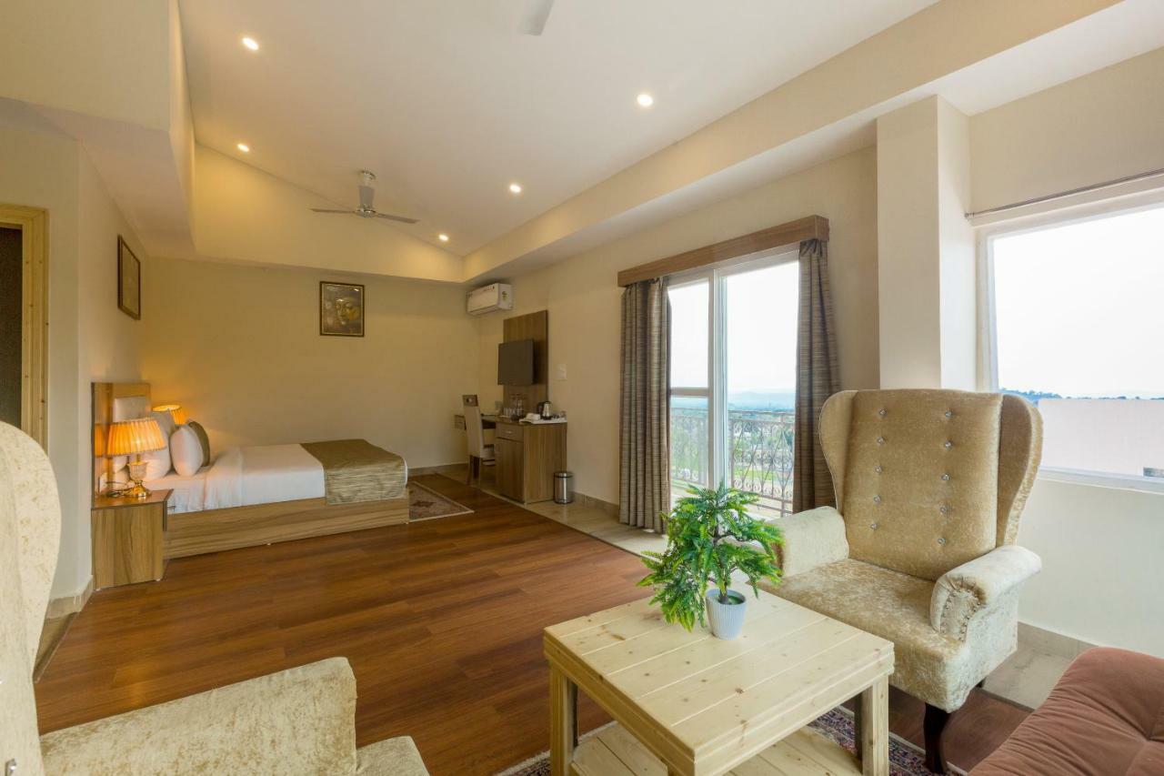 D'Polo Club & Spa Resort Dharamshala Eksteriør billede